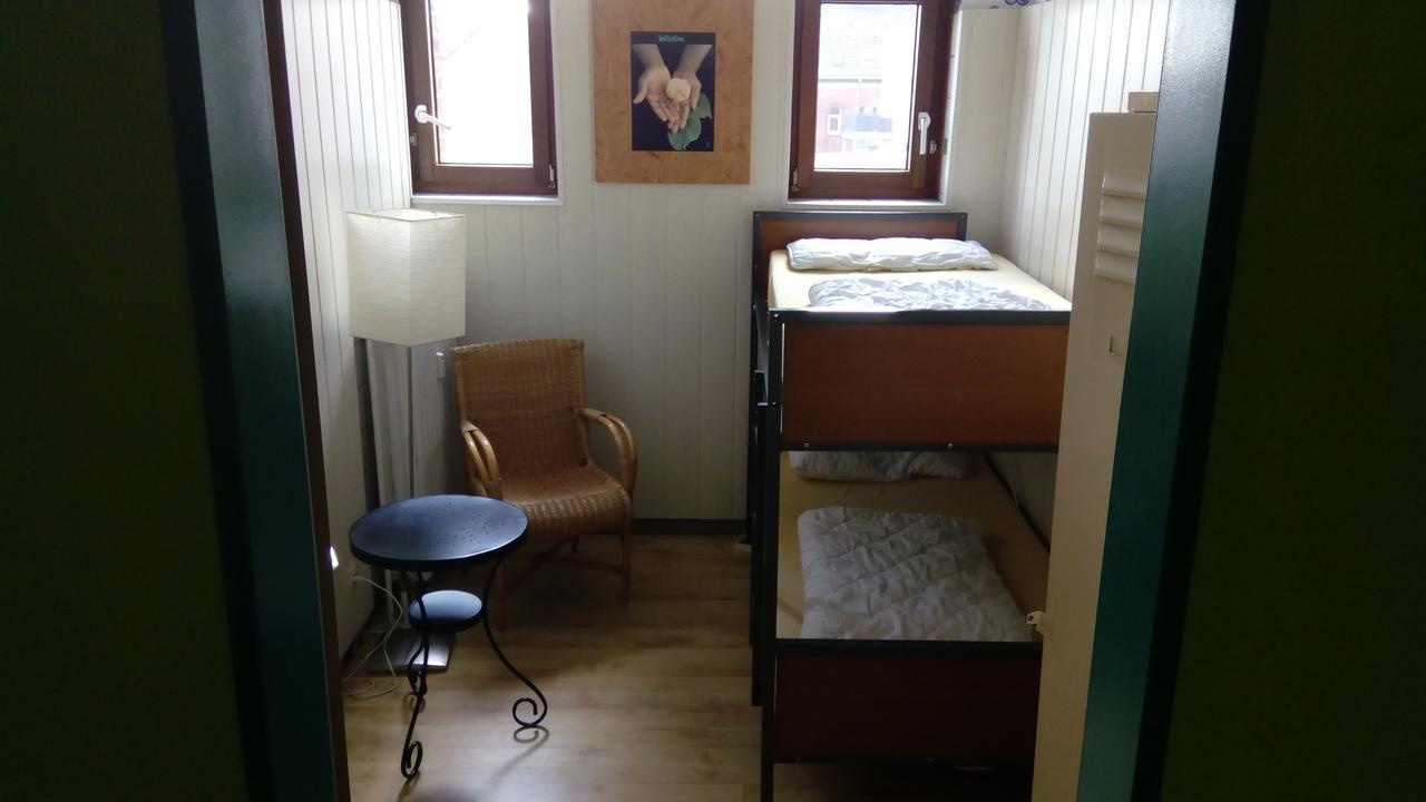Penthouse Backpackers Vandrarhem Osnabrück Exteriör bild